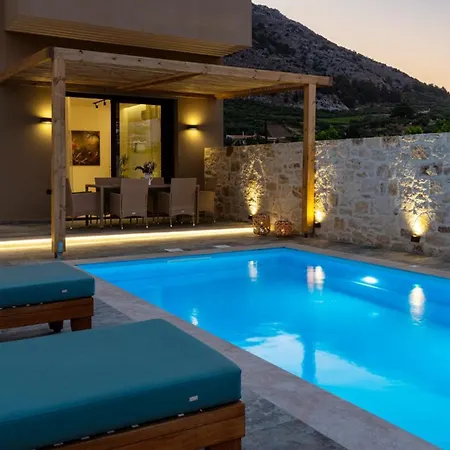 Irisma Luxury With Private Pool